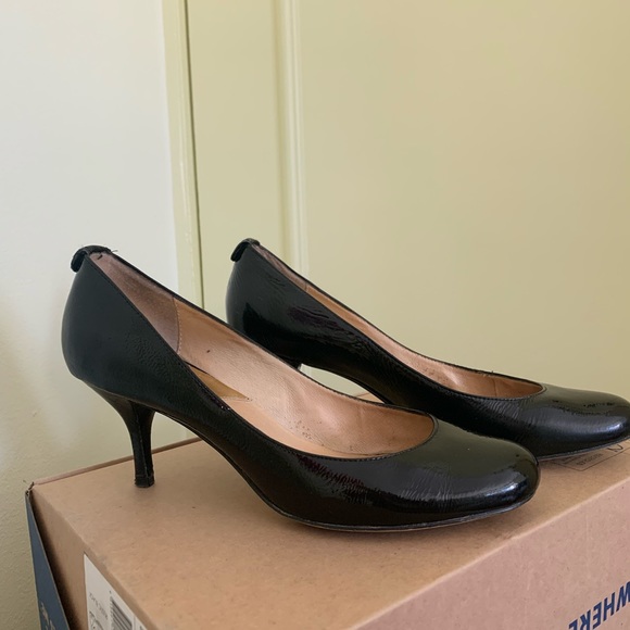 Michael Kors Black Heels - Picture 3 of 6